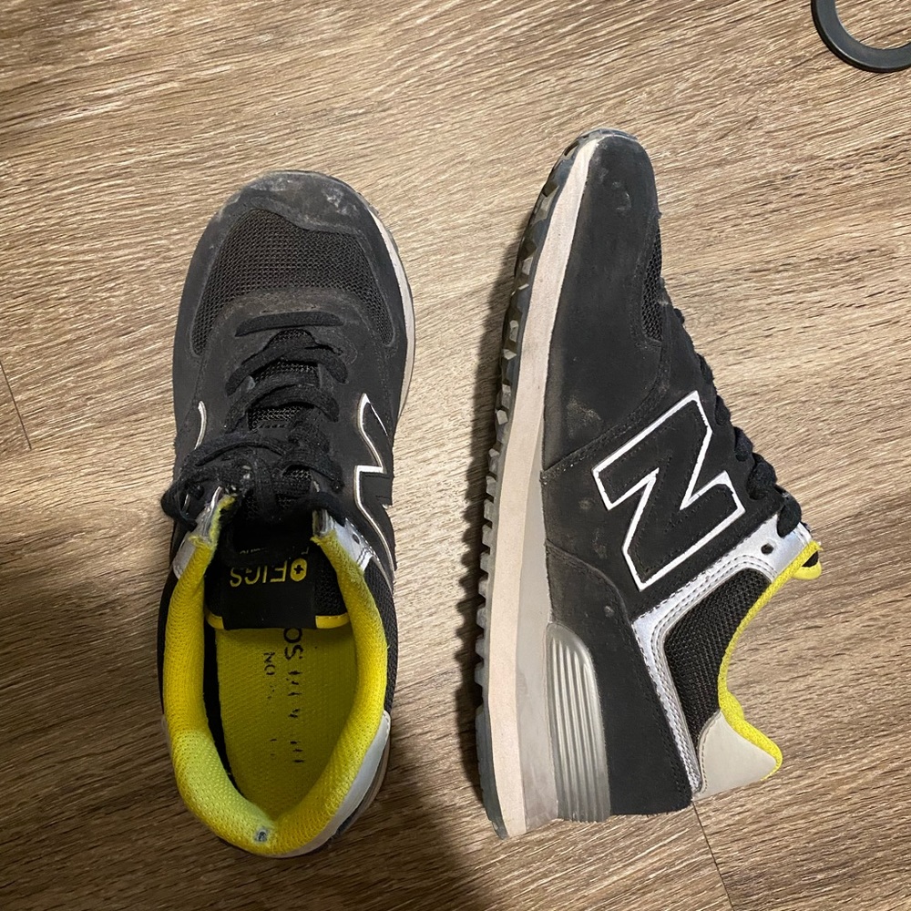 Figs x new balance shoes black and yellow size 8